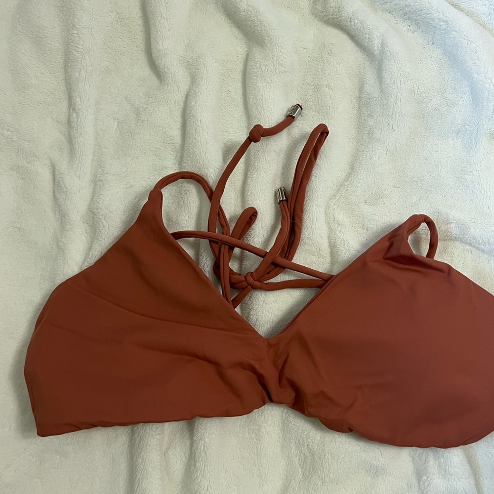 Buffbunny bikini top